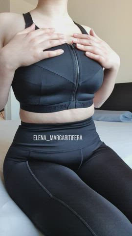 Sports bra reveal