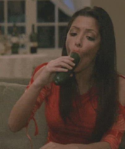 sarah shahi sucking r/weird_porn gif