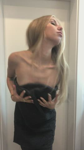 blonde onlyfans petite gif