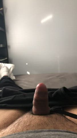 Smaller cock, lots of cum, no hands