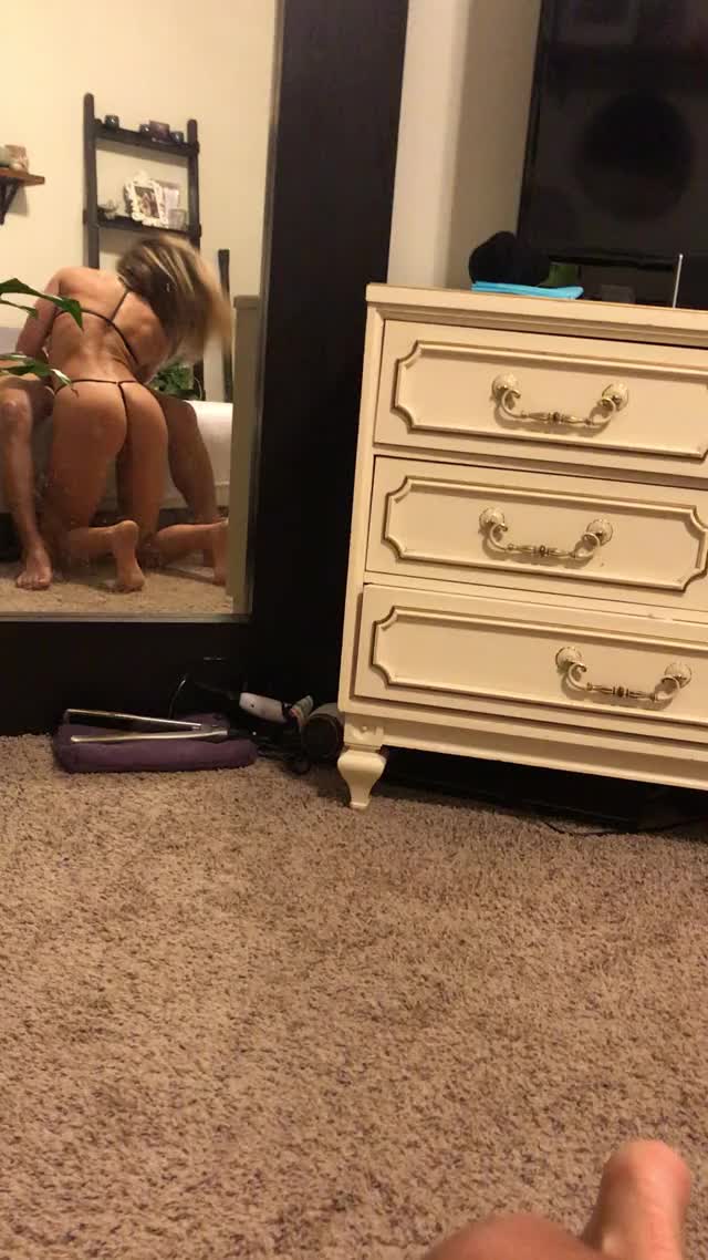 Mirrors are fun ?