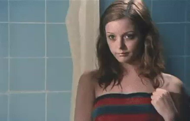 celebrity hairy pussy shower strip teen gif