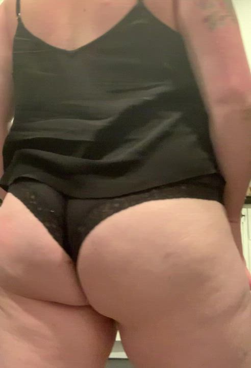 I need to be spanked [F]