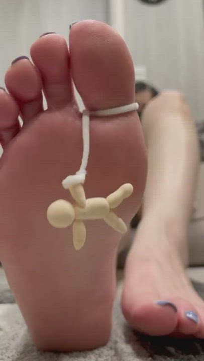 Asian Feet Foot Fetish Size Difference gif