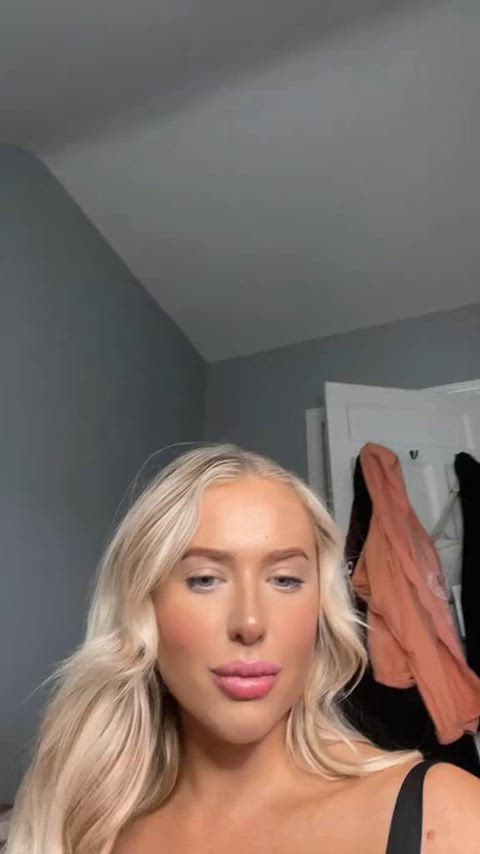 Lilly.SummersXO - More tiktok flash vids on my TT likes