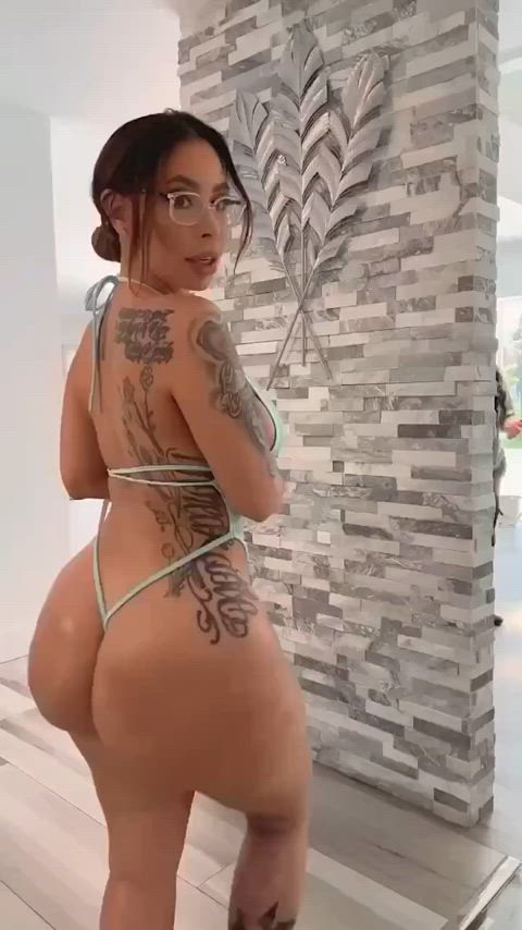 ass big ass boobs booty swimsuit thick tits gif