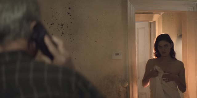 Phoebe Tonkin in Bloom (TV Series 2019– ) [S01E02] - Brightened