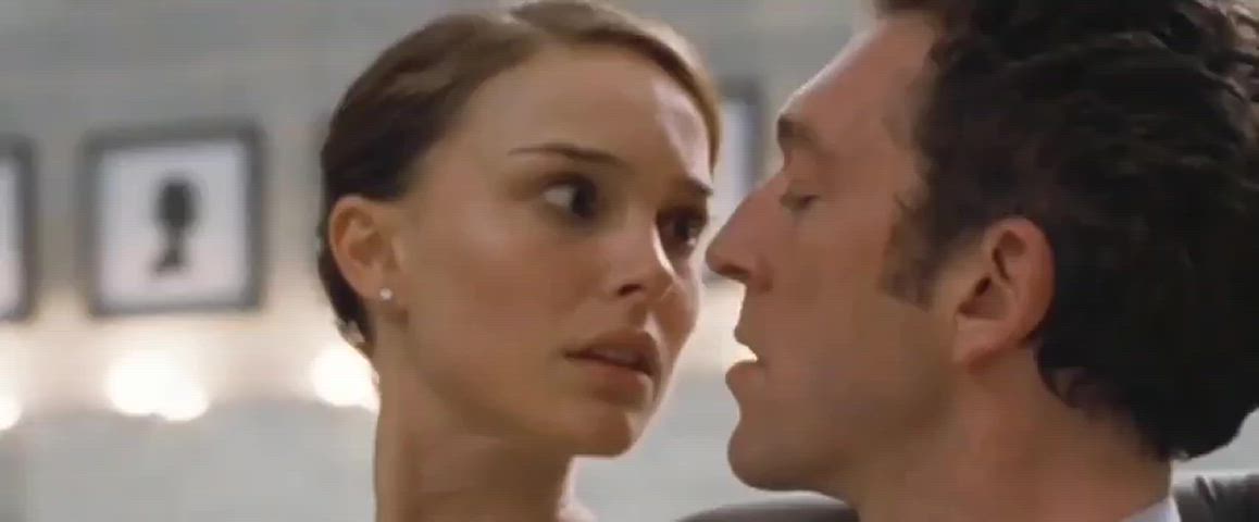 anal celebrity kissing natalie portman gif