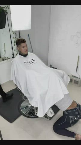 🌟🌟🌟🌟🌟 best barbers in town, will cum again [00:01]