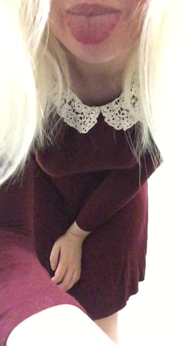 I dress like a lady but dance like a slut. (f) ?