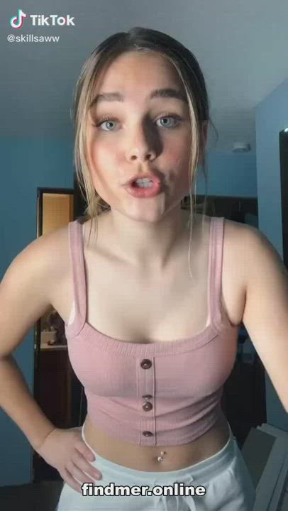 Amateur Blonde Bouncing Tits Dancing Flashing German Girls Homemade Teen TikTok Tits