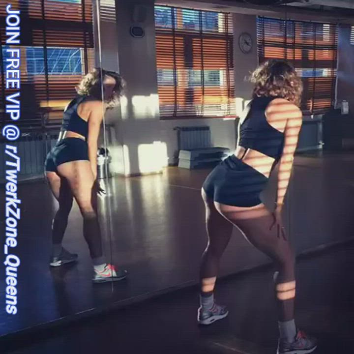 Ass Clapping Ass Spread Twerking gif