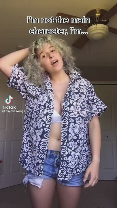 TikTok gif