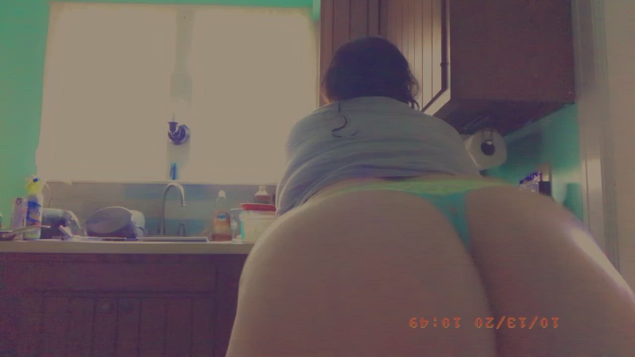 Want to see more of this phat ass? ? RedGIFs
