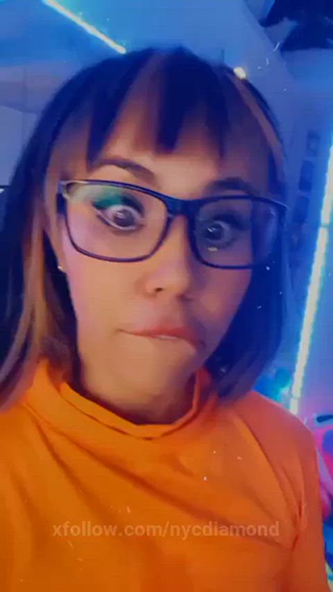 Velma seems to like her throat fucked