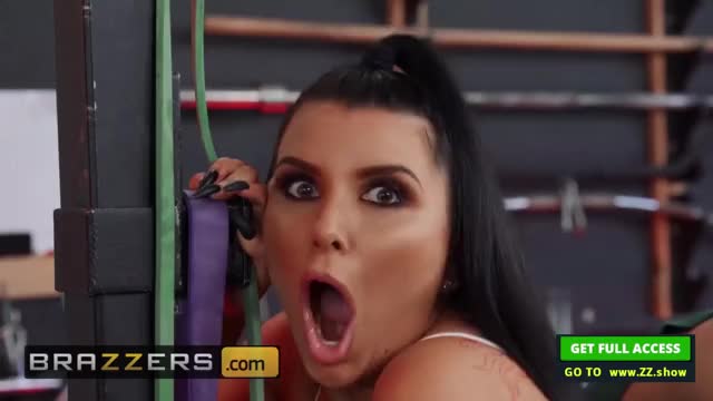 Big Butts Like It Big - (Romi Rain, Xander Corvus) - Spotting Her Ass - Brazzers