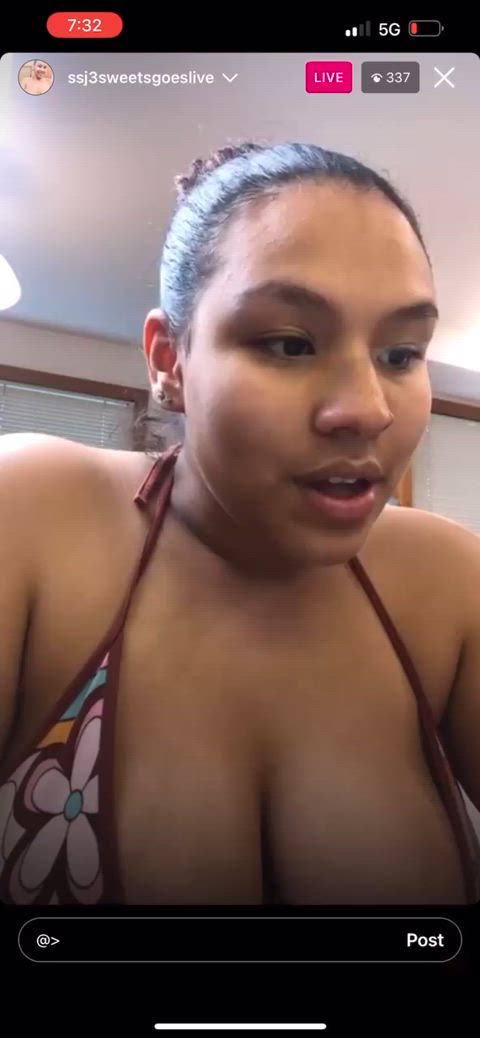 areolas big tits boobs dominican huge tits latina milf tits gif