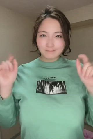 60fps asian big tits boobs bouncing bouncing tits clothed huge tits japanese tiktok