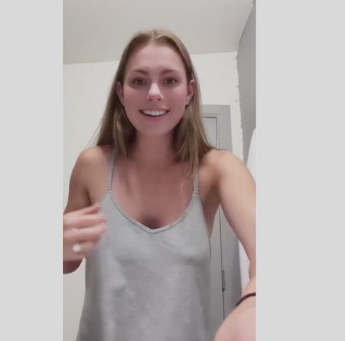 cam gym tits gif