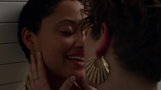 Kiersey Clemons & Kenzie Elizabeth in Easy (TV Series 2016– ) [S03E03]