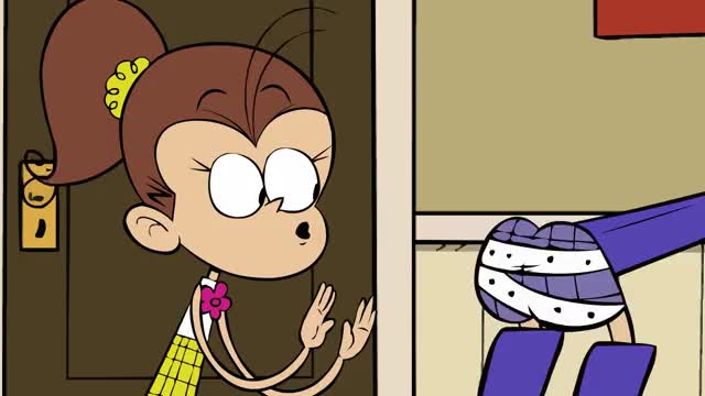 luna loud sexy butt