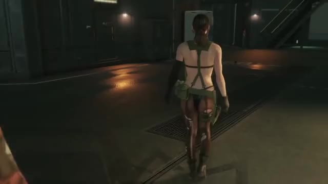 MGSV - Quiet & Snake Shower Scene