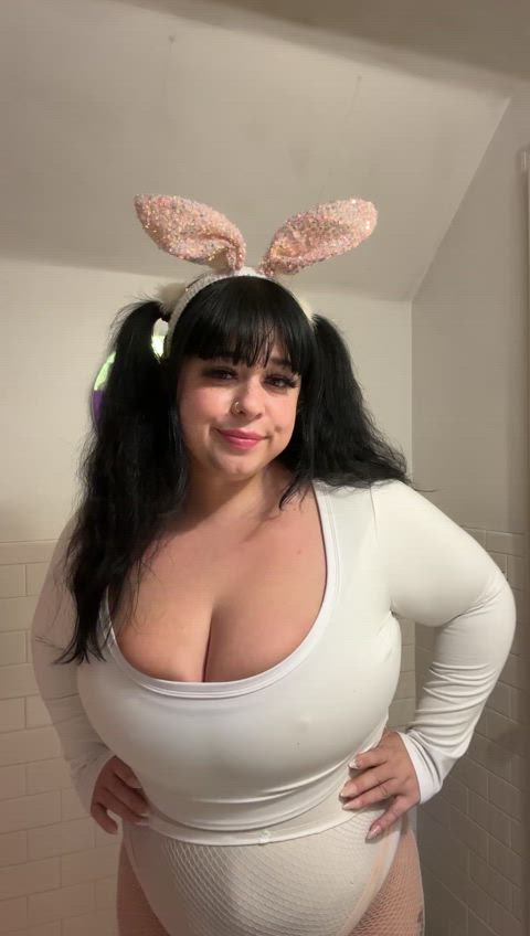 should this sad bunny leave her house? 🥺