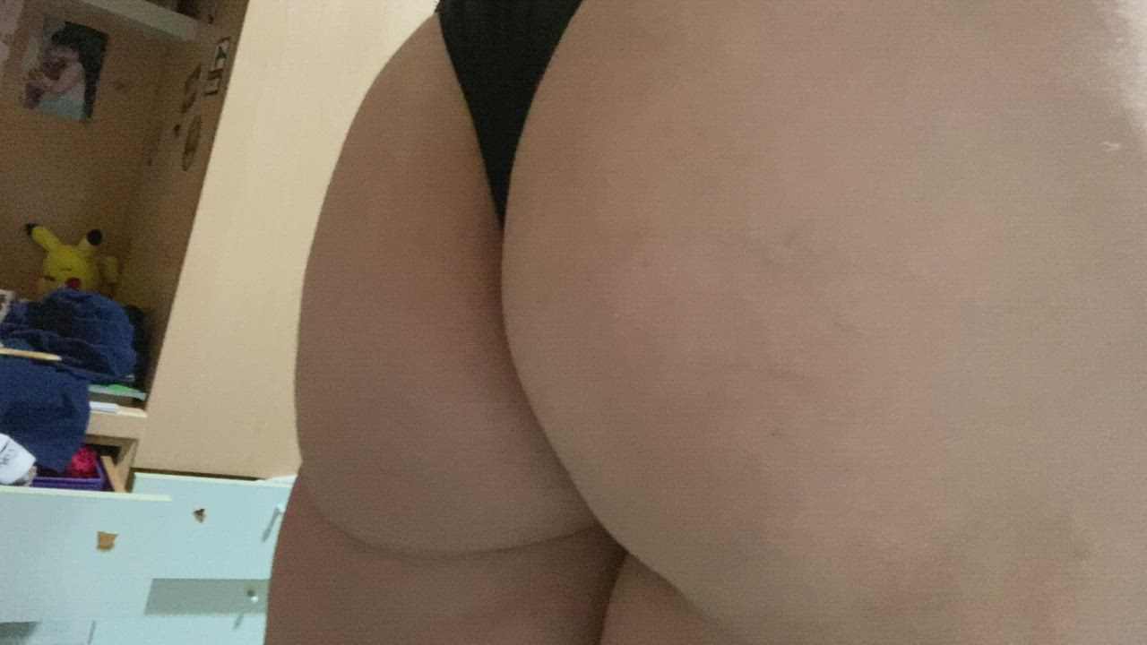 Would you go RAW? im BARELY legal :3.