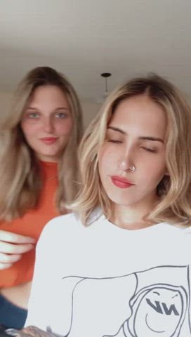 Goddess Pretty Sister gif