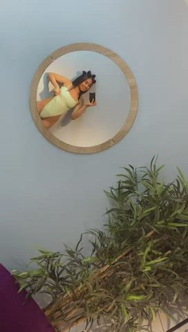 body cute latina webcam gif