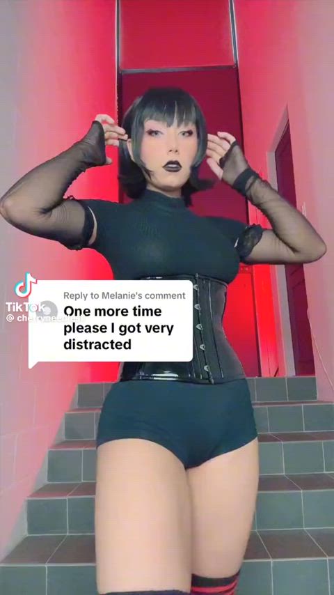 bouncing bouncing tits goth tiktok gif