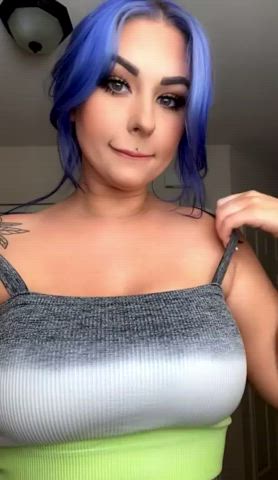 Big Tits Cute Smile gif