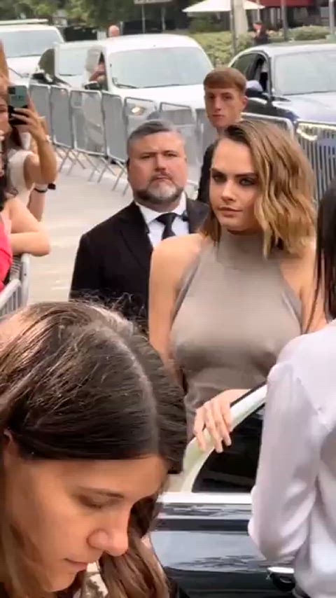 braless cara delevingne model gif