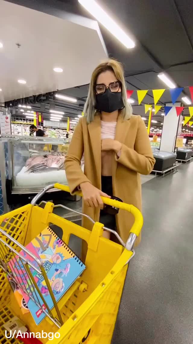 Go shopping with me! [oc][f]