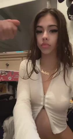 19 Years Old Amateur White Girl gif