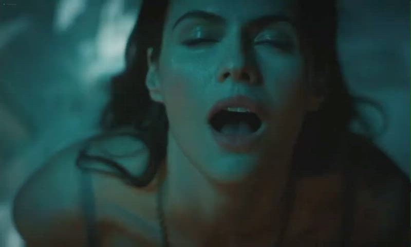 alexandra daddario bed sex big tits bra celebrity interracial moaning riding softcore