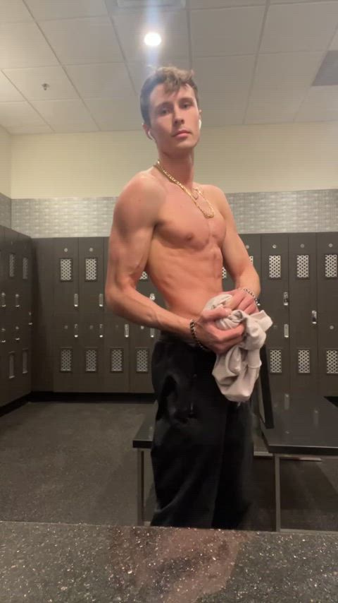 20 years old abs gym onlyfans public flexing gif