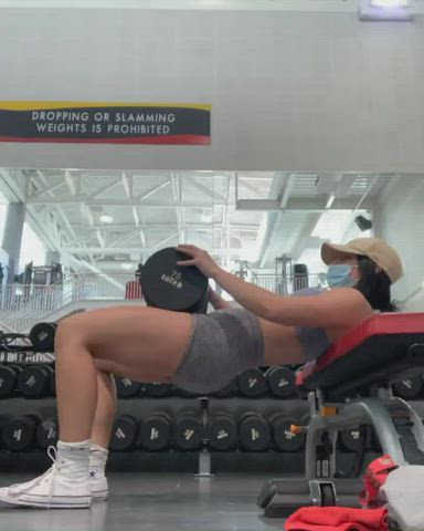 amateur big ass blue eyes brunette college fitness gym natural tits pawg sneakers