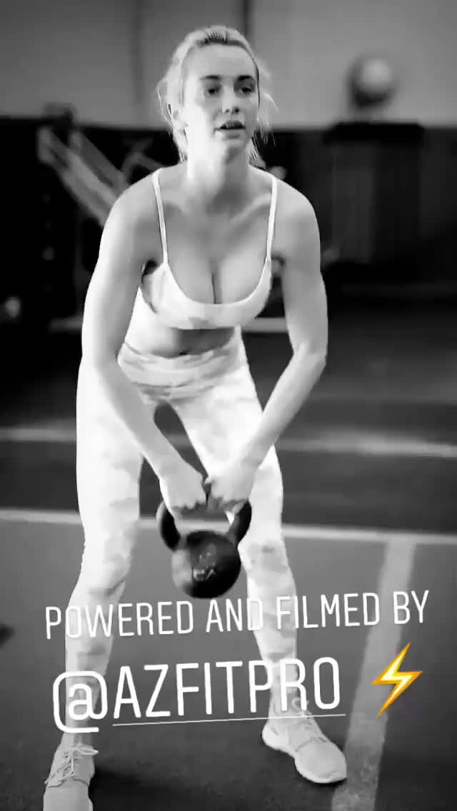 Caitlin Arnett Working Out