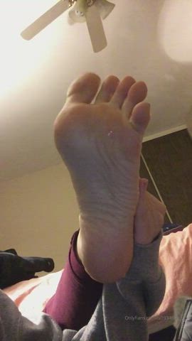 foot fetish foot licking foot worship spit gif