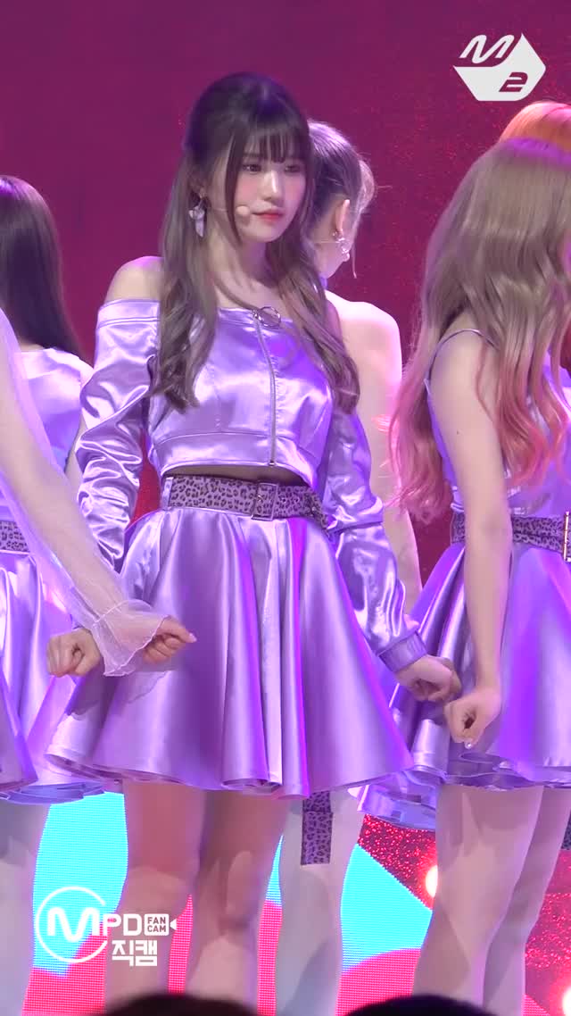 [MPD직캠] 프로미스나인 장규리 직캠 ‘LOVE BOMB’ (fromis_9 JANG GYU