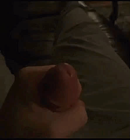 My cumshot in slow motion. How many ropes do you count?