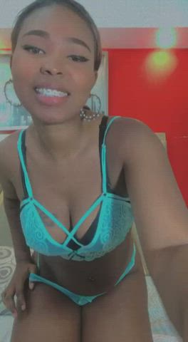 Ass Ebony Eye Contact Latina Lingerie Lips Model Teen Webcam gif