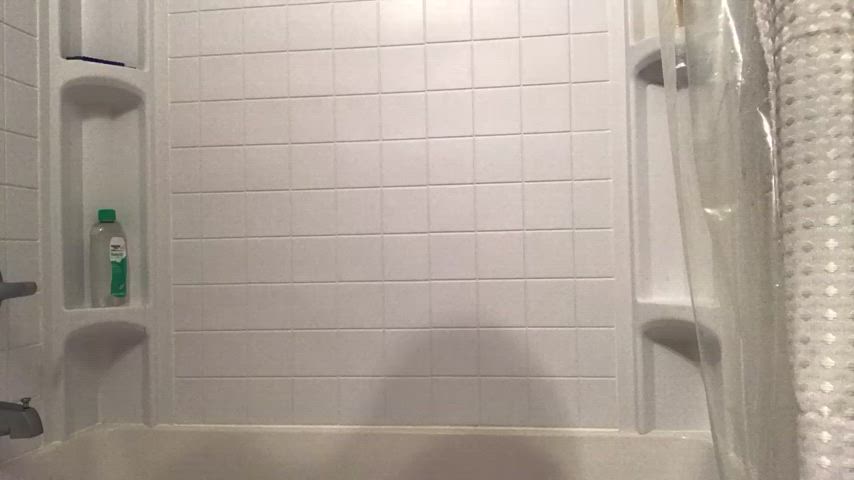 Bubble Butt Petite Shower gif