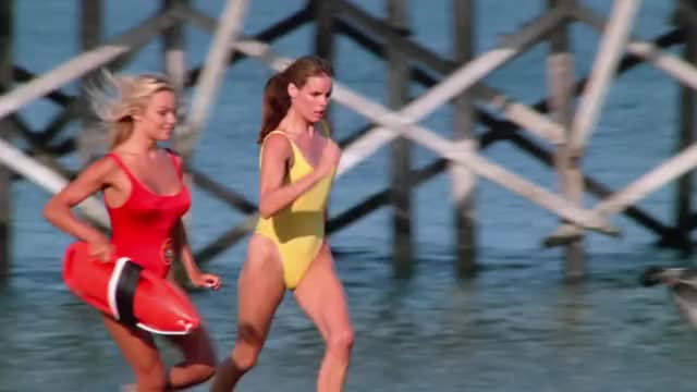 Pamela Anderson - Baywatch - S03E07 & S03E09 - running on beach (with Alexandra