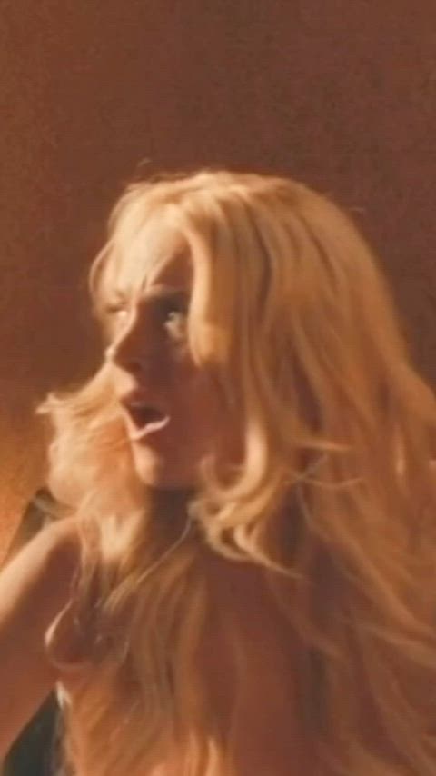 big tits celebrity lindsay lohan natural tits tits gif