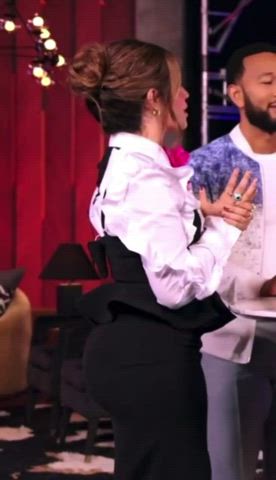 Camila Cabello’s massive Cuban dump truck ass