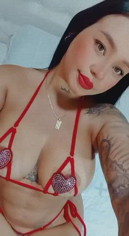 Big Tits Boobs Latina MILF Mom Sex Doll Sex Toy Tits Webcam gif