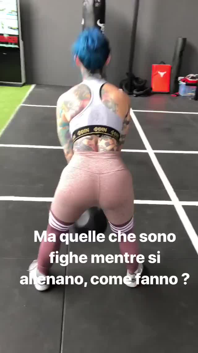 Riae Kettlebell