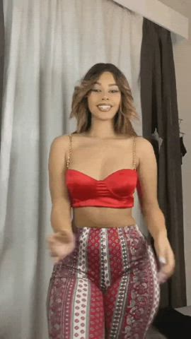 Ass Big Ass Jiggling Latina Portuguese gif